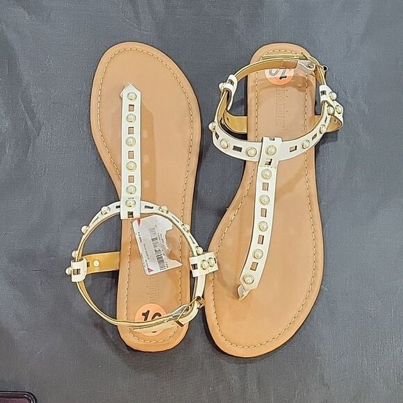 BRAND NEW OLIVIA MILLER STUDDED T STRAP ADJUSTABLE BUCKLE ANKLE STRAP SANDAL - Picture 5 of 12